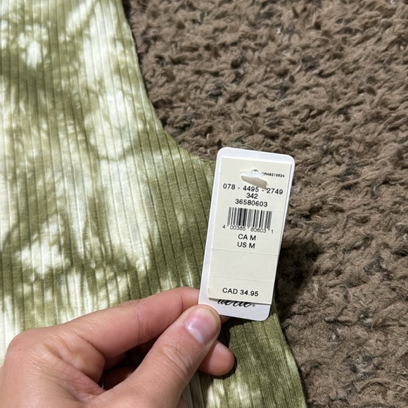 Green marbled aerie cropped - Picture 3 of 3